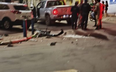 Acidente na Feirinha termina com apreensão de arma e condução de motorista com sinais de embriaguez