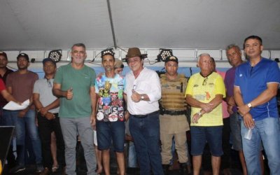 Deputado Amélio marca presença na final da III Taça Piaka e destaca incentivo ao futebol amador em Goiatins
