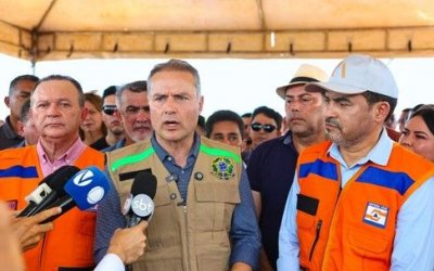 Após tragédia em ponte negligenciada, Ministro dos transportes anuncia R$ 100 milhões para reconstrução