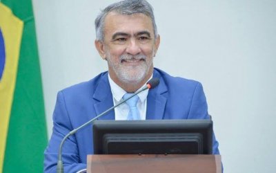 Amélio Cayres garante 18 votos e deve ser reeleito presidente da ALETO