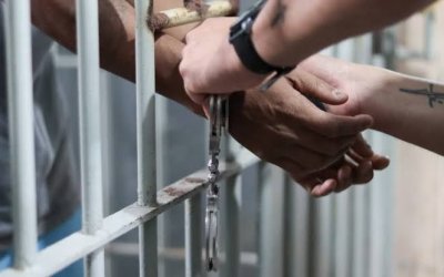 Homem que tentou matar enteada a golpes de facão é condenado a 5 anos de reclusã