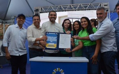 Comunidade celebra convênio do Governo do Tocantins para construção de Escola de Tempo Integral no prédio do antigo Caic, em Palmas