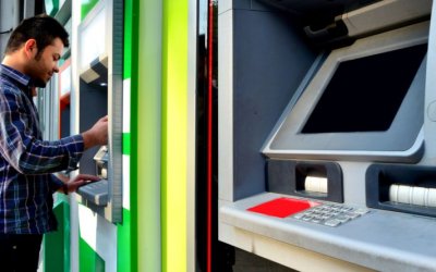 Procon orienta aos consumidores como reduzir as tarifas bancárias