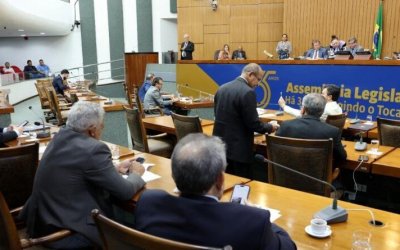 Aleto aprova lei que autoriza Executivo a contratar operação de crédito com BRB