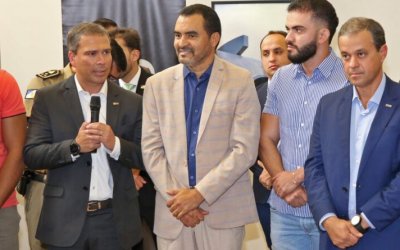 Governador Wanderlei Barbosa quer parceria com BRB para duplicar ponte entre Palmas e Luzimangues