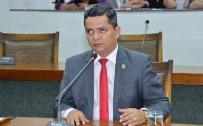 Jorge Frederico apresenta proposta que aumenta para 300 cilindradas as motocicletas isentas de ICMS para mototaxistas