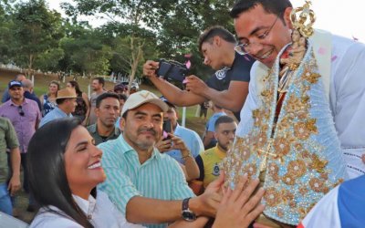 No Bico do Papagaio, governador Wanderlei Barbosa participa da procissão do Círio de Nazaré