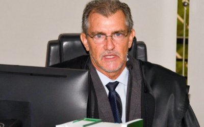 TRE-TO realiza sessão solene de posse de membro da Corte