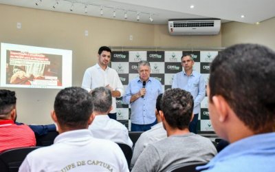 Equipes de prevenção e controle da raiva dos herbívoros recebem capacitação