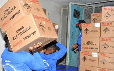 TRE-TO recebe último lote de 919 urnas para as eleições de outubro deste ano