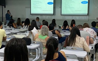 Profissionais da saúde de Araguaína recebem capacitação de hansenologista do HDT-UFT