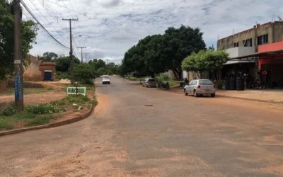 Adolescente de 14 anos atira na cabeça de criança de 10; pai é preso por posse ilegal de arma de fogo