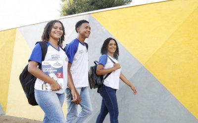 Aberta a temporada de matrículas e rematrículas da rede estadual para 2024; confira datas