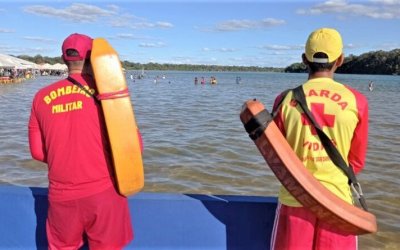 Guarda-vidas militares a postos para o terceiro final de semana da Operação Praias