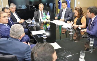 Governador Wanderlei Barbosa reúne-se com ministro do Desenvolvimento Regional Rogério Marinho em busca de recursos para os municípios tocantinenses