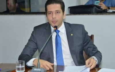 Olyntho quer reconhecimento de risco e porte de arma para atirador desportivo