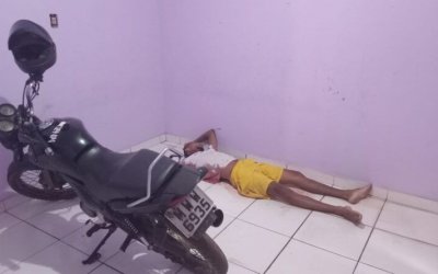 VÍDEO: Corpo é encontrado dentro de casa com perfuração de faca no setor Universitário, em Araguaína