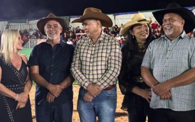 Amélio Cayres prestigia 34ª ExpoFormoso e visita prefeitos de Aliança e Brejinho de Nazaré