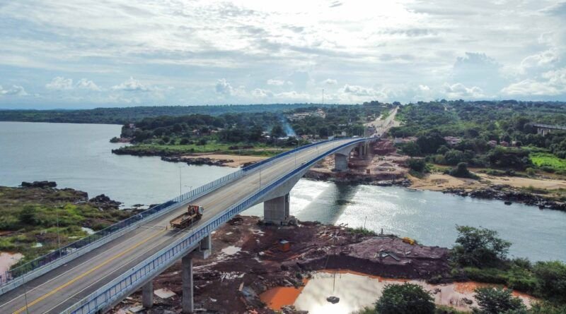 Nova ponte JK é inaugurada um ano após tragédia que deixou 18 vítimas no Rio Tocantins