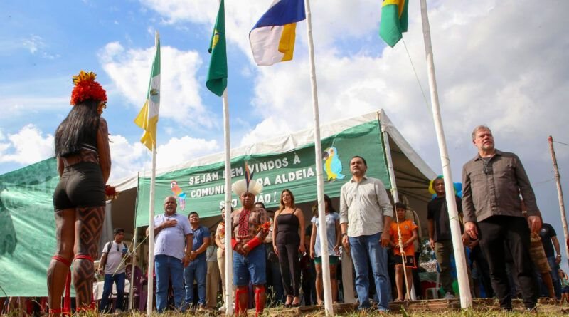 Governador Wanderlei Barbosa e ministro Dias Toffoli visitam a Ilha do Bananal, região que sedia 1ª Semana Nacional de Saúde