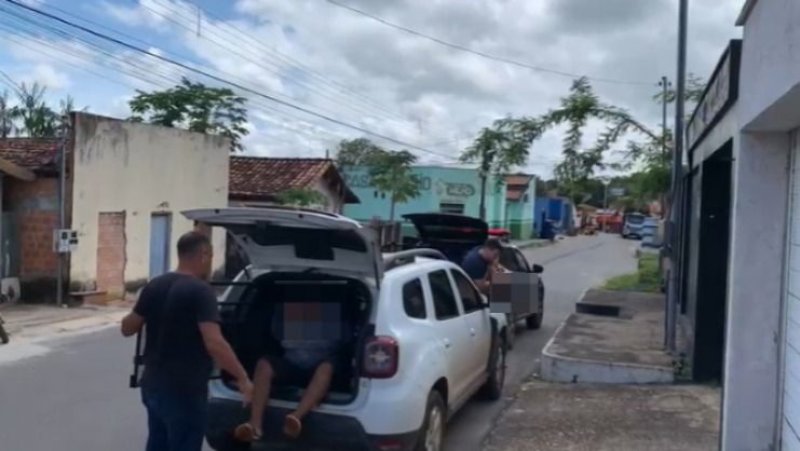 Operação Protetor: Polícia Civil prende dois homens em flagrante por tráfico de drogas