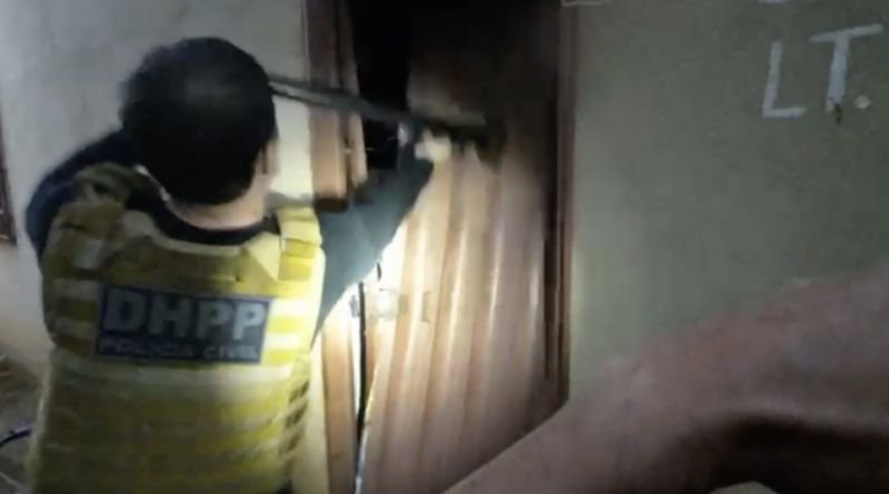 Operação Terminare: PolÃcia Civil prende dois suspeitos por tentativa de homicÃdio e tráfico em Palmas; terceiro segue foragido