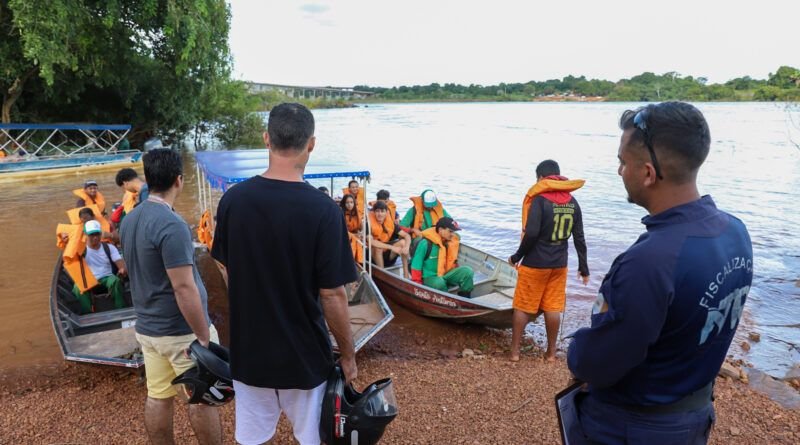 Governo do Tocantins renova contrato de voadeiras para travessia gratuita entre Aguiarnópolis e Estreito
