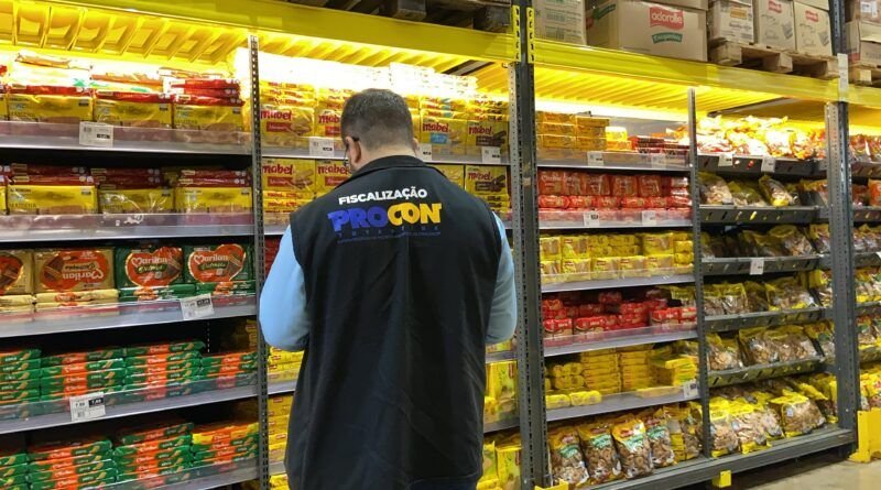 Procon Tocantins encontra variação de até 201% nos preços da cesta básica em Palmas