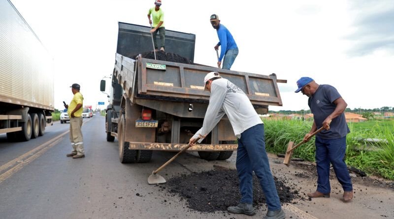 Governo do Tocantins intensifica reparos em vias alternativas no Bico do Papagaio após desabamento da ponte JK