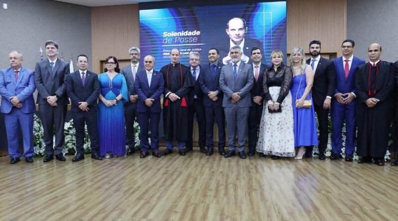 Apoio da Assembleia ao MP é reconhecido em posse de novo procurador-geral