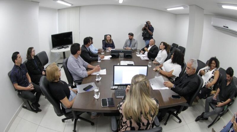 Governo do Tocantins assina acordo com União e Poder Judiciário para regularização de terras quilombolas