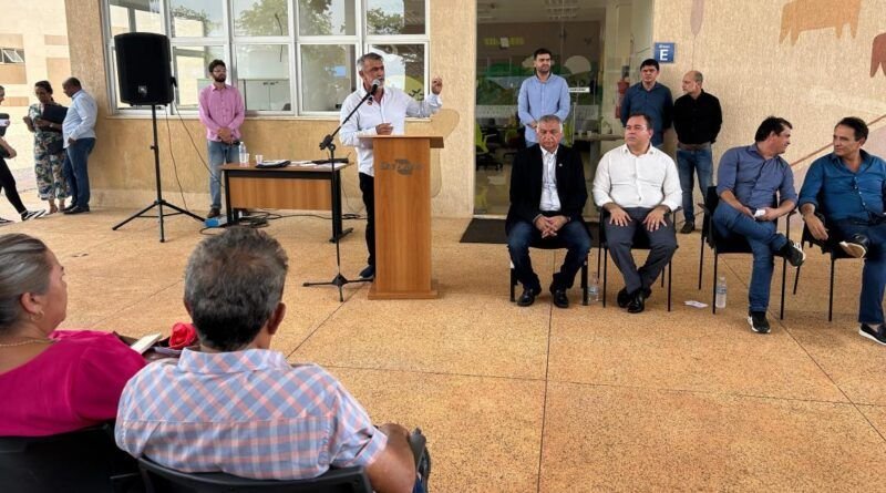 Presidente da Aleto prestigia entrega de 64 veÃculos para Rede de Proteção à Mulher nos municÃpios