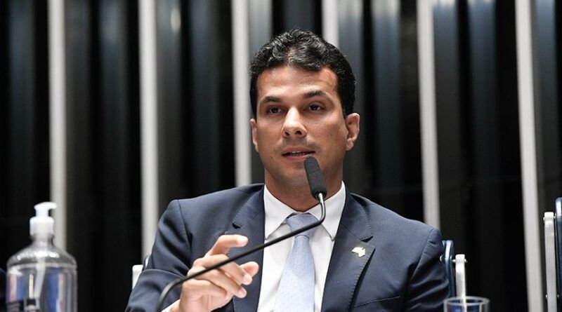 Senador Irajá critica retorno de Wanderlei Barbosa e chama volta ao cargo de ?maior retrocesso da história do Tocantins?