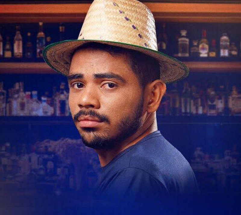 Evoney Fernandez é detido com R$ 40 mil; MPE suspeita de compra de votos.