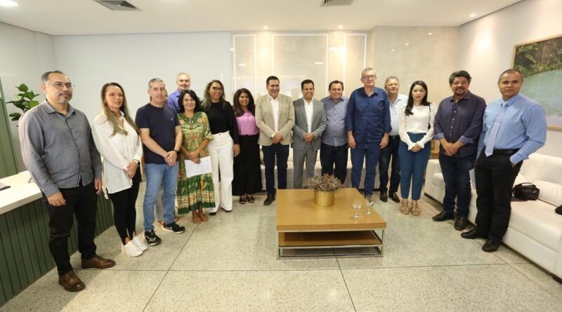 Seduc realiza a 1ª reunião da comissão do novo plano de carreira dos servidores da Educação