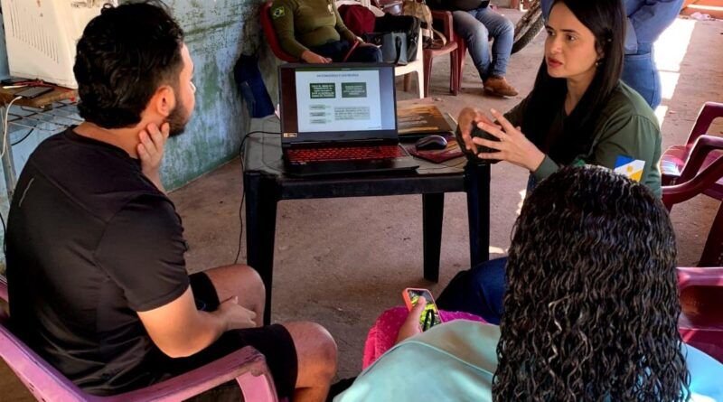 Governo do Tocantins promove orientações a comunidades sobre a Política Estadual do Capim-Dourado e do Buriti