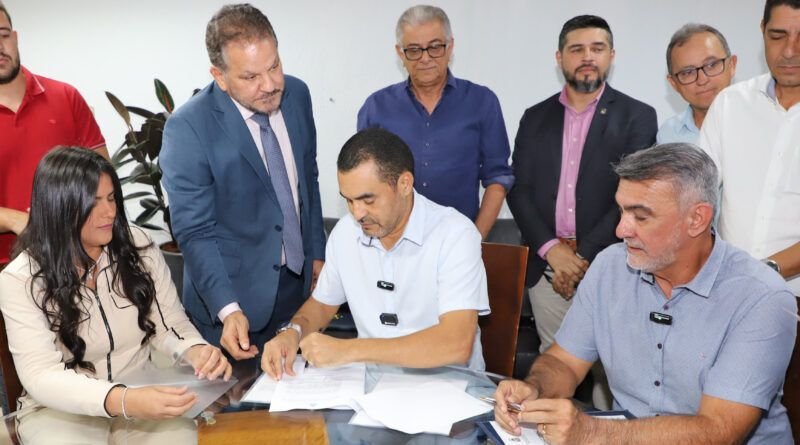 Governador Wanderlei Barbosa cumpre agenda em Portugal e Amélio Cayres assume o governo até 03/07