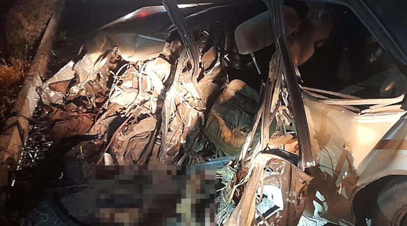 Acidente entre Monza e Hilux deixa um morto na BR 153