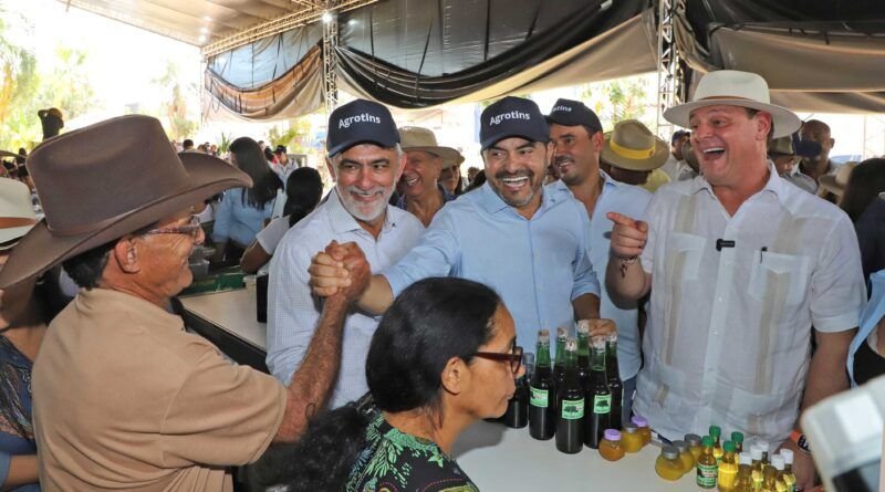 Na Agrotins 2024, governador Wanderlei Barbosa e ministro Carlos Fávaro firmam parcerias para inovar o agronegócio tocantinense