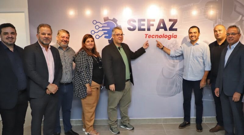 Governador Wanderlei Barbosa conduz reunião na Sefaz e recebe dados fiscais do primeiro trimestre de 2024