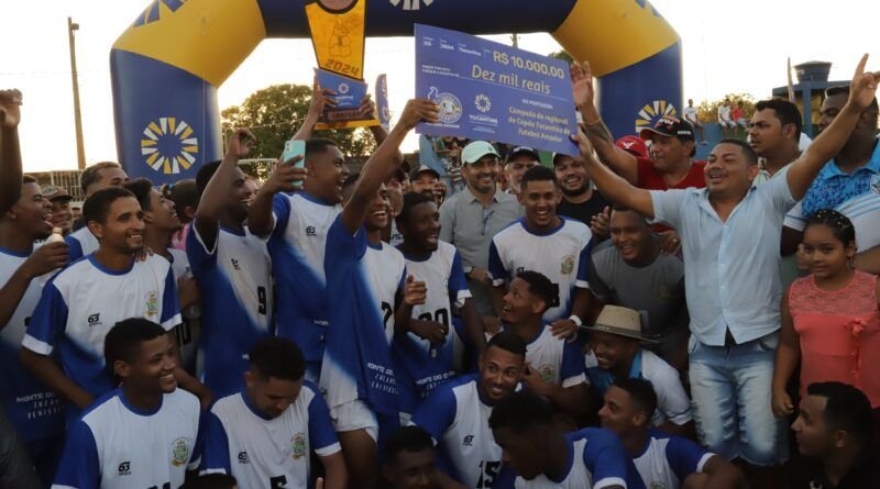 Governo do Tocantins premia os campeões das regionais Sul, Centro, Meio Norte e Vale do Araguaia da maior competição de futebol amador já realizada no Estado