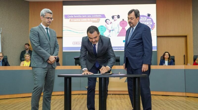 Importantes instituições do Tocantins assinam Pacto Nacional pela Consciência Vacinal