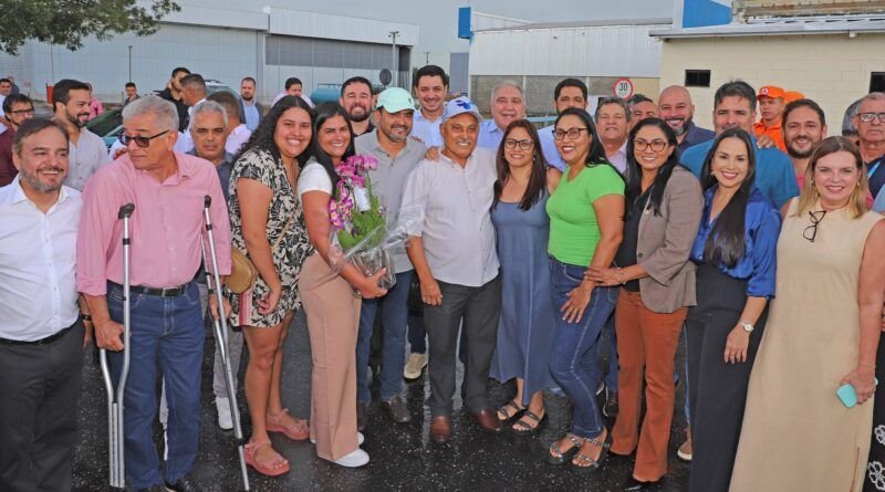 Após cirurgia bem-sucedida em São Paulo, governador Wanderlei Barbosa retorna ao Tocantins