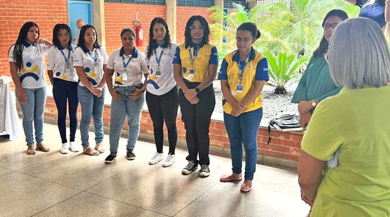 Cerca de três mil jovens estudantes trabalhadores serão lotados nas Superintendências Regionais de Educação