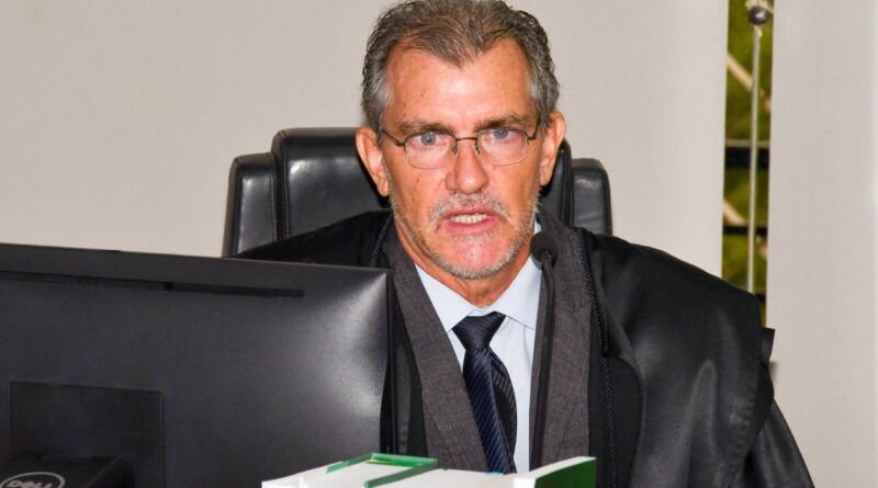 TRE-TO realiza sessão solene de posse de membro da Corte