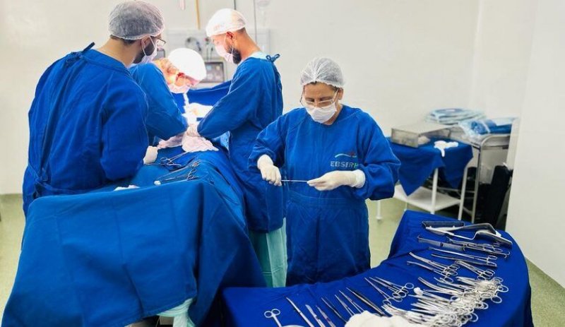 HDT-UFT/Ebserh realiza a primeira cirurgia para retirada de vesÃcula