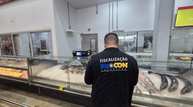 Procon encontra variação de até 83% nos preços dos pescados em Palmas.