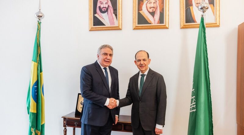 Governo do Tocantins busca parceira da Arábia Saudita para captação de investimentos na área da mineração