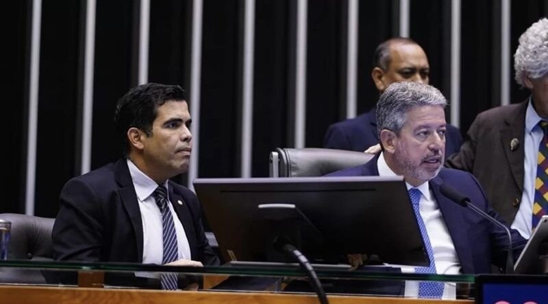 Lira criará comissão externa proposta por Ricardo Ayres para investigar denúncias de exploração sexual na Ilha de Marajó