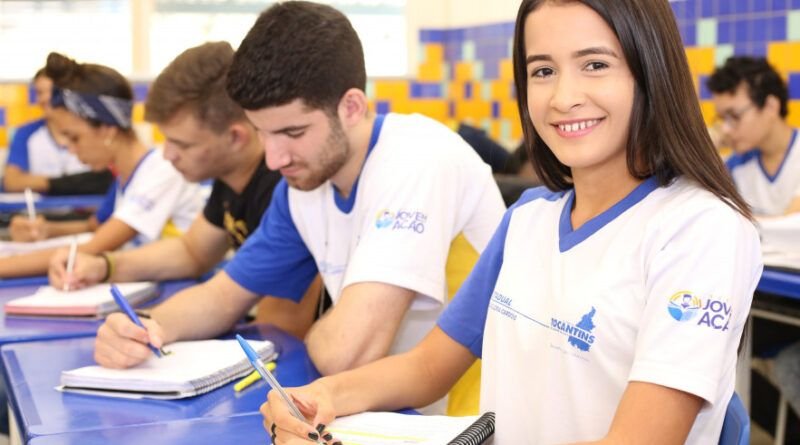 Tocantins é o 3º estado do país em ranking de alunos matriculados no ensino integral